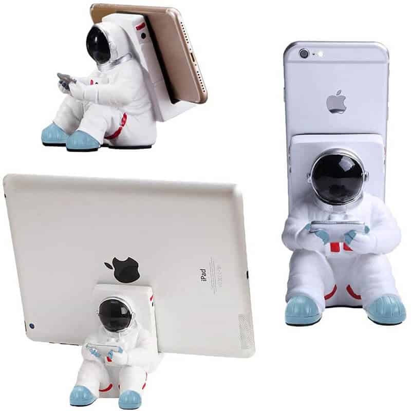 Suport-creativ-cadou-pentru-telefonul-mobil-smartphone-model-astronaut-main 3